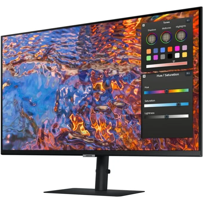 Samsung ViewFinity S8 S32B800PXP 32" 4K IPS Monitor - USB-C Pivot — image 15