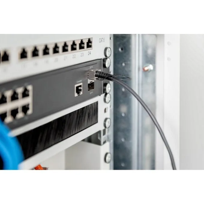 SFP+ DAC Cable 10G 3.0m - Black, AWG30, MSA — image 2