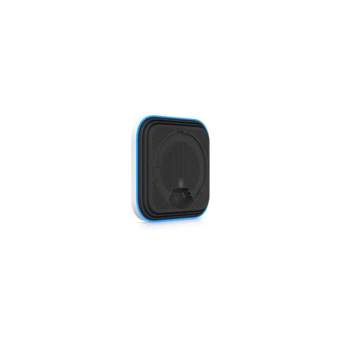 Ubiquiti Enterprise E7 - BE20780 - Wi-Fi 7 (2.4/5/6 GHz), 10GbE, PoE++, White — image 4