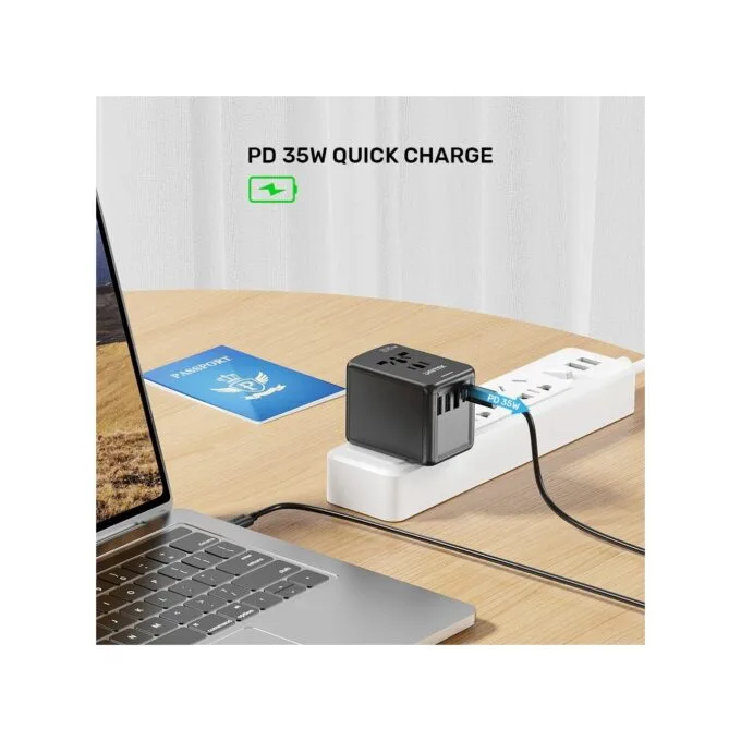 Unitek Universal Travel Wall Charger - P1121A - 35W 2xUSB-C + 3xUSB-A — image 9