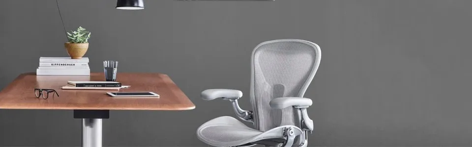 Workspace & Ergonomics