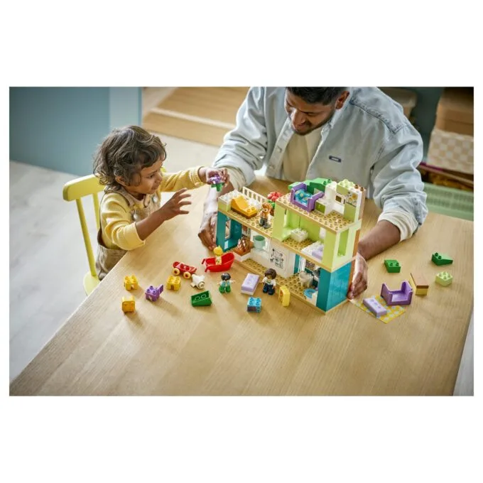 10470 DUPLO Town Modernes Familienhaus mit Figuren - 3-in-1-Set — image 6