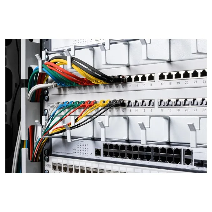 CAT 6 U-UTP Slim Patchkabel, 3 m, Grau — image 5