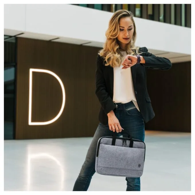 Dicota Laptop Tasche Eco MOTION bis 39.6 cm 15.6' Blue Denim inkl. Schultergurt — image 5