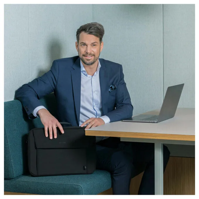 Dicota Laptop Tasche Eco Multi Plus BASE bis 39.6 cm 15.6' Schwarz — image 5