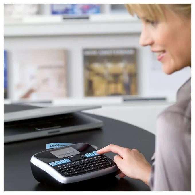 DYMO LabelManager 210D+ im praktischen Koffer — image 9