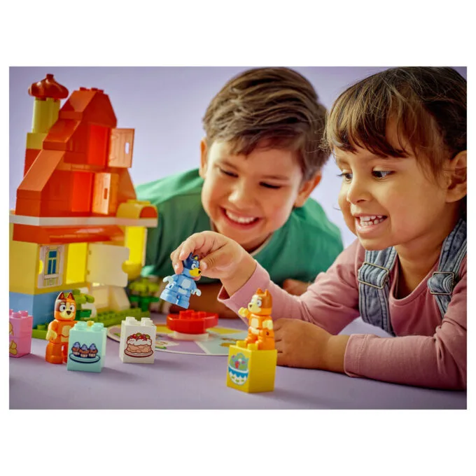 LEGO 10459 DUPLO Bluey Blueys Familienhaus mit Memory-Spiel — image 24