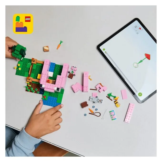 LEGO 21268 Minecraft Das Babyschwein-Haus — image 11