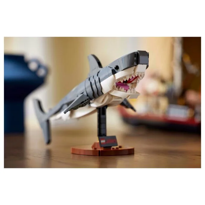 LEGO 21350 Ideas Der weie Hai — image 17