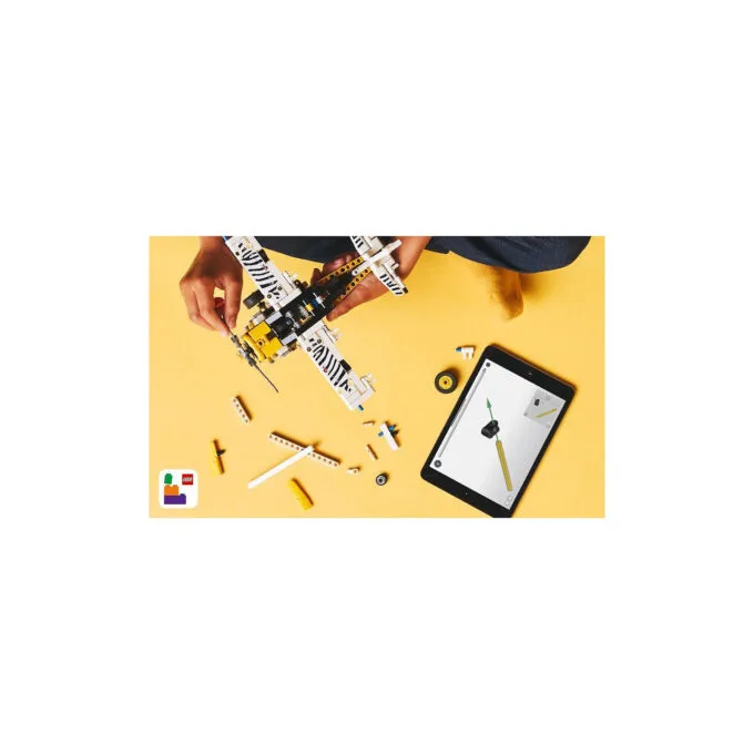 LEGO 42198 Technic Propellerflugzeug — image 14