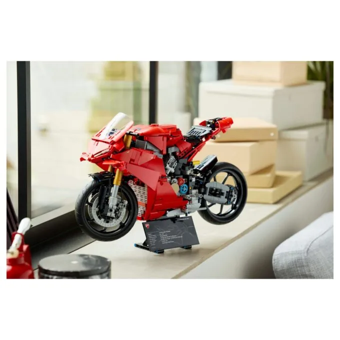 LEGO 42202 Technic Ducati Panigale V4 S Motorrad — image 26