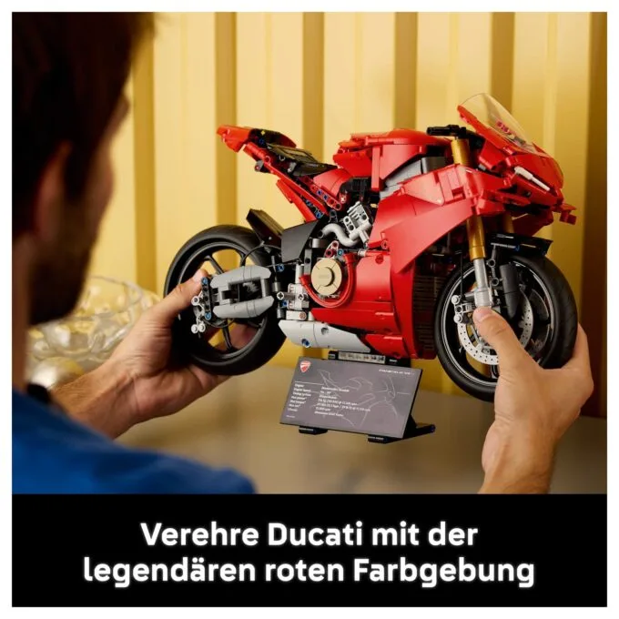 LEGO 42202 Technic Ducati Panigale V4 S Motorrad — image 39