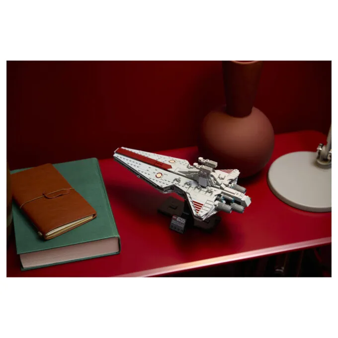 LEGO 75441 Star Wars Angriffskreuzer der Venator-Klasse — image 18