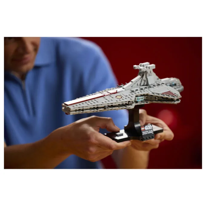 LEGO 75441 Star Wars Angriffskreuzer der Venator-Klasse — image 24