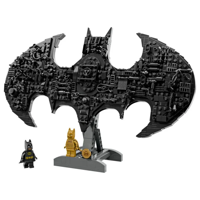 LEGO 76330 DC Super Heroes Batman Logo — image 2