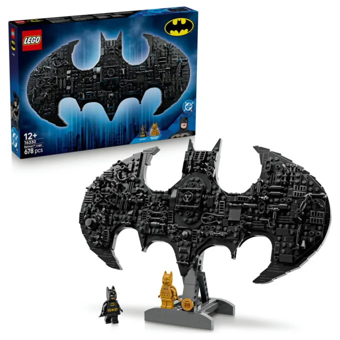 LEGO 76330 DC Super Heroes Batman Logo — image 3