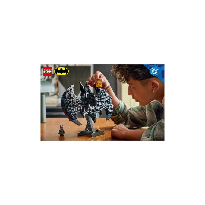 LEGO 76330 DC Super Heroes Batman Logo — image 10
