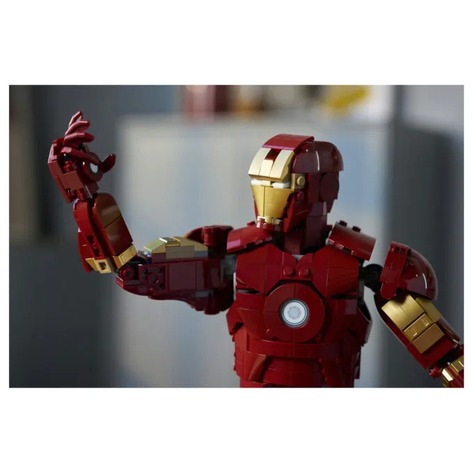 LEGO 76344 Marvel Super Heroes Iron Man Mark 3 Sammleredition — image 12