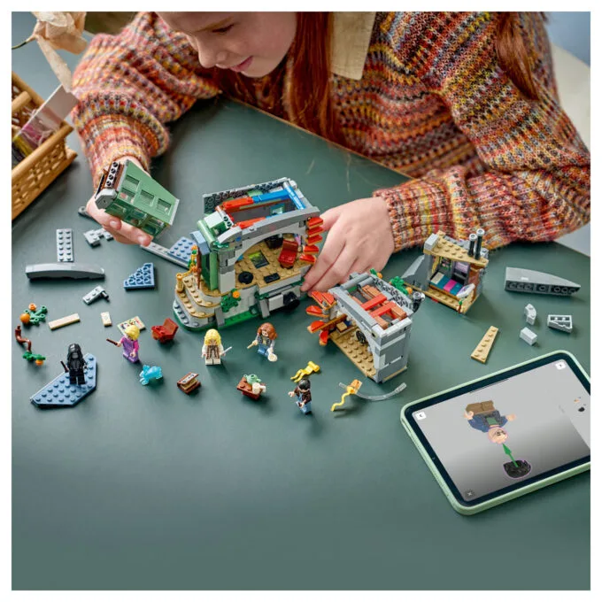 LEGO 76467 Harry Potter Luna Lovegoods Haus — image 20