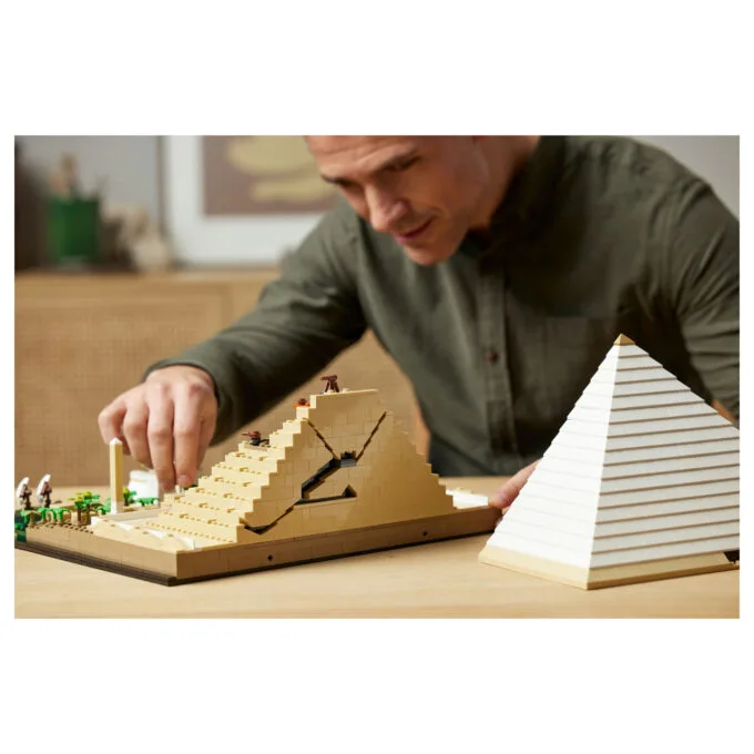 LEGO ARCHITECTURE Cheops-Pyramide 21058 — image 3