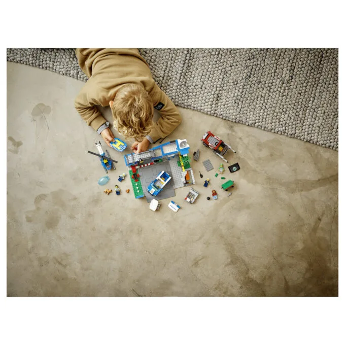 LEGO City - Polizeistation — image 14