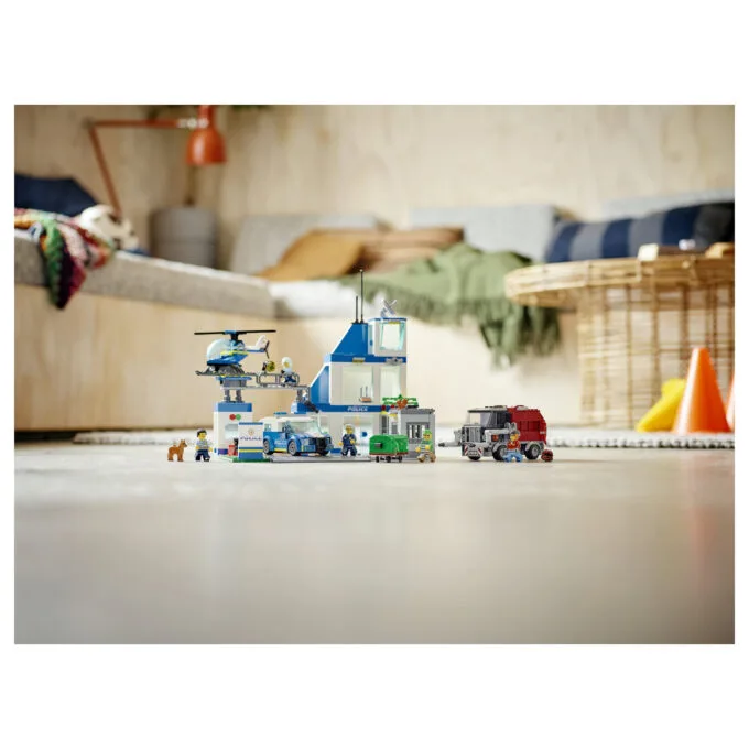 LEGO City - Polizeistation — image 15