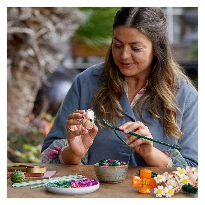 LEGO Creator Expert Blumenstrauß 10280 — image 18