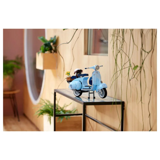 LEGO Creator Expert Vespa 10298 — image 23