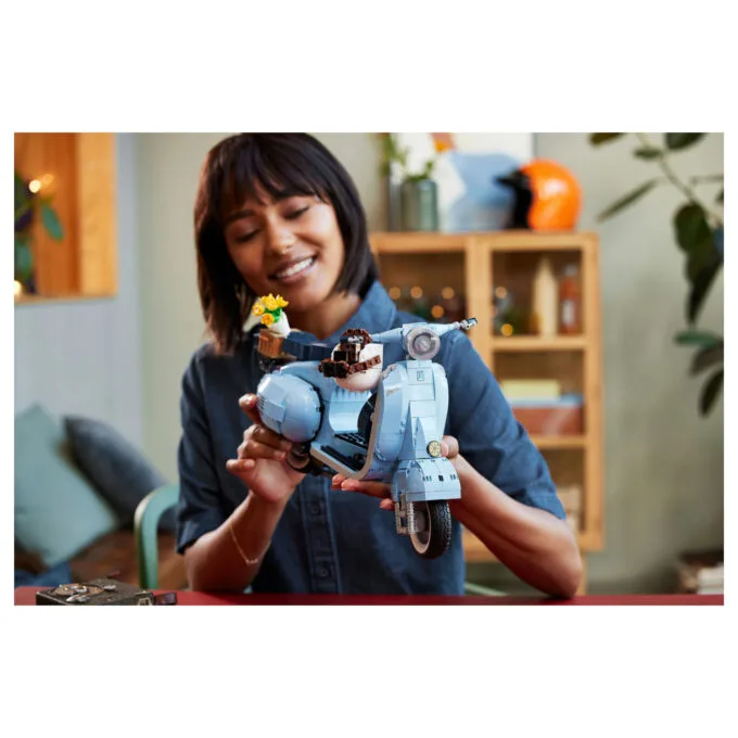 LEGO Creator Expert Vespa 10298 — image 39