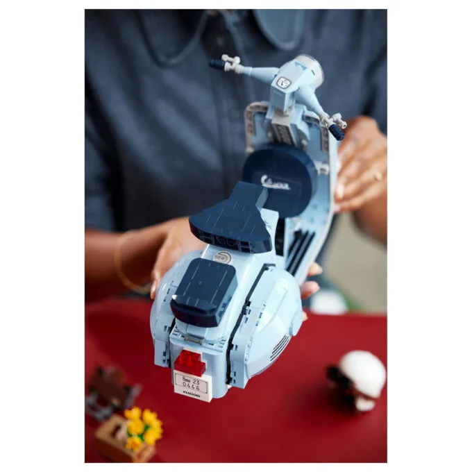 LEGO Creator Expert Vespa 10298 — image 40