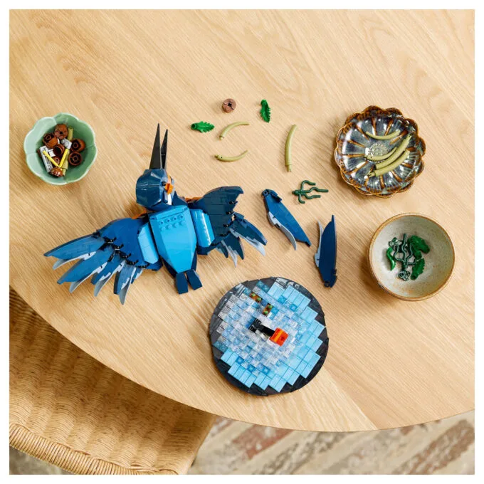 LEGO Icons Eisvogel 10331 — image 6