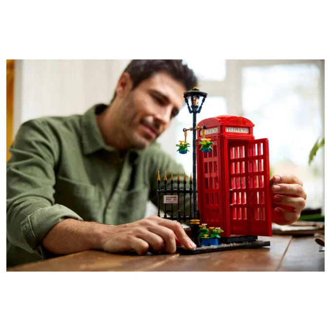 LEGO Ideas Rote Londoner Telefonzelle 21347 — image 24