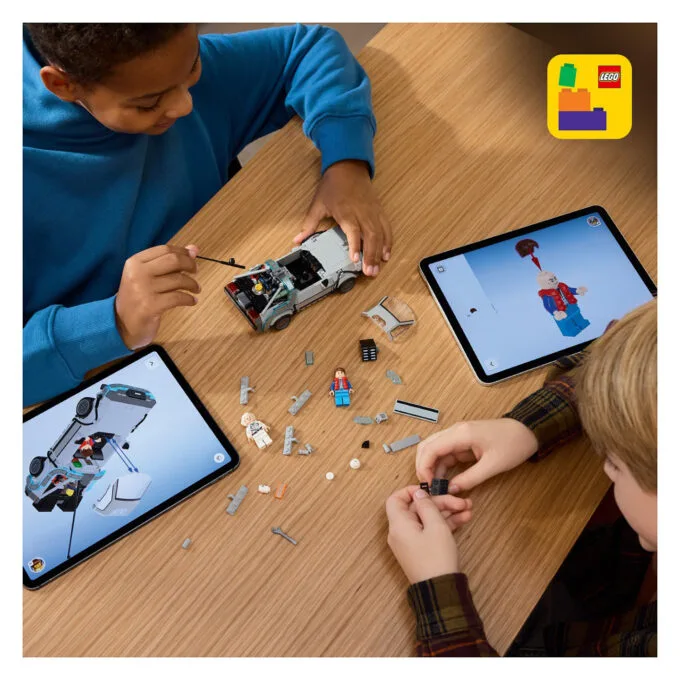 LEGO Speed Champions 77256 Zeitmaschine aus Zurück in die Zukunft — image 11