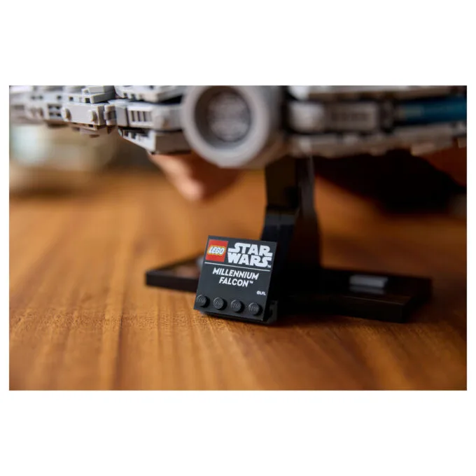LEGO Star Wars Millennium Falcon 75375 — image 16