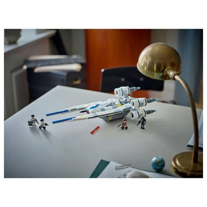 LEGO Star Wars Rebel U-Wing Starfighter 75399 — image 9
