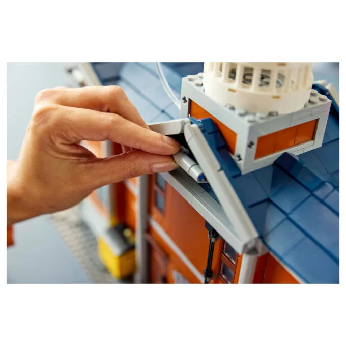 LEGO Super Heroes 76294 X-Men: X-Mansion — image 11