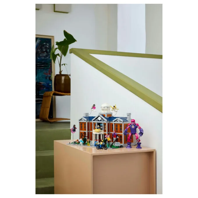 LEGO Super Heroes 76294 X-Men: X-Mansion — image 23