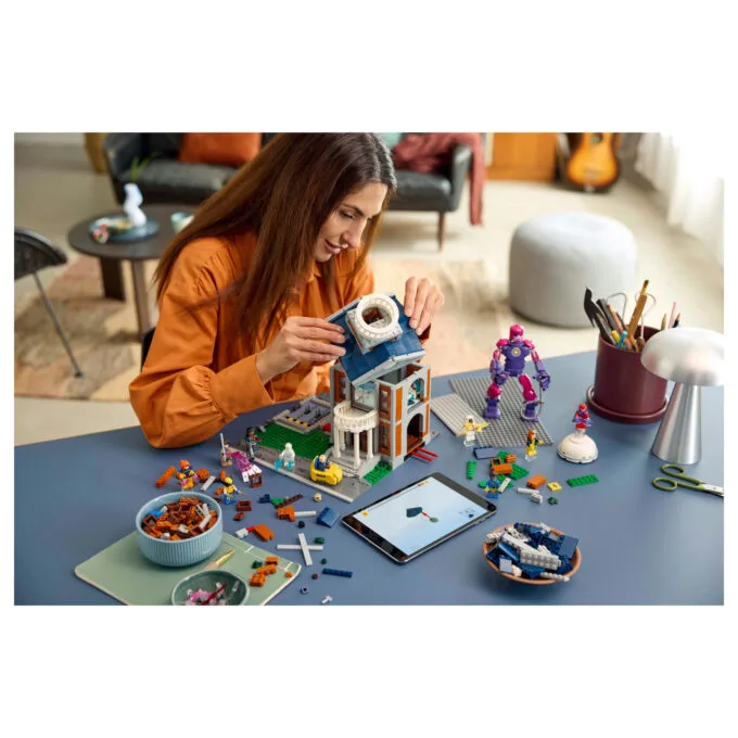 LEGO Super Heroes 76294 X-Men: X-Mansion — image 8