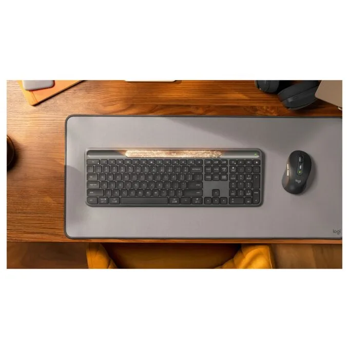 Logitech Wireless Signature Slim Solar K980 US — image 8