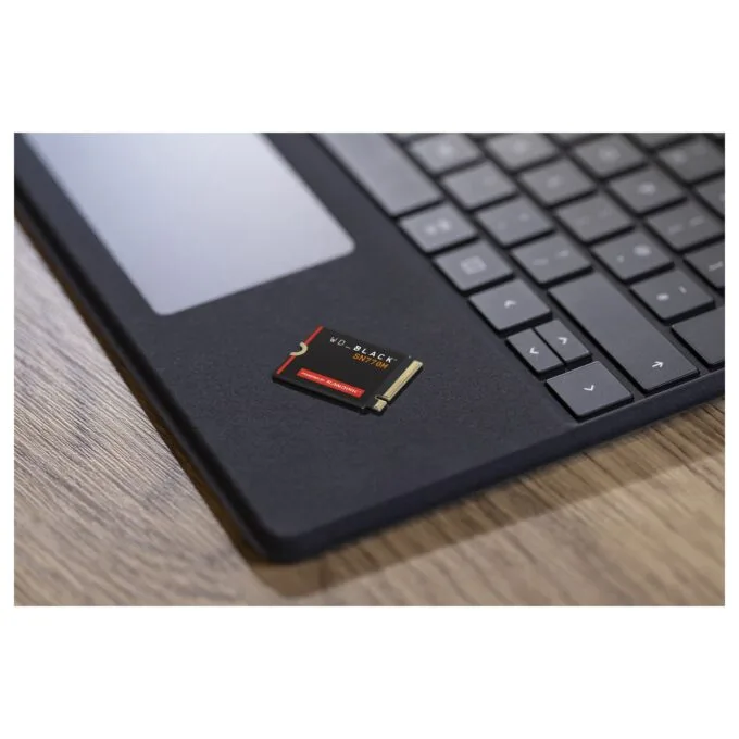 M.2 2TB WD Black SN770M WDBDNH0020BBK-WRSN intern 2230 - PCIe 4.0 x4 — image 5