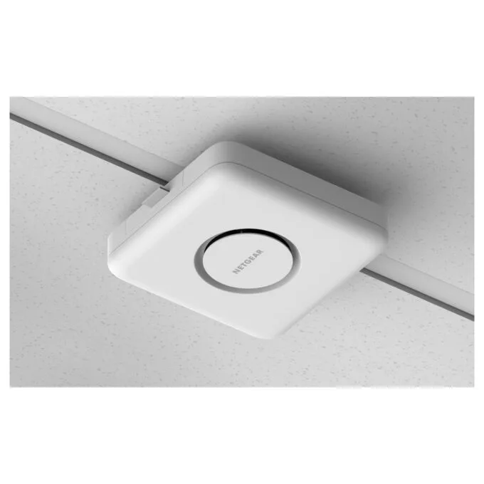 Netgear WBE758-111EUS Wifi7 — image 3