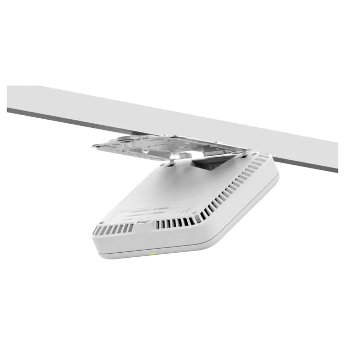Netgear WBE758-111EUS Wifi7 — image 10