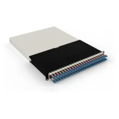 Patchbox patchbox.one Kabeleinzugssystem 30RU OS2 (1.8 m) mit 24 Kassetten. LWL OS2. LC-LC. Kabel gelb
