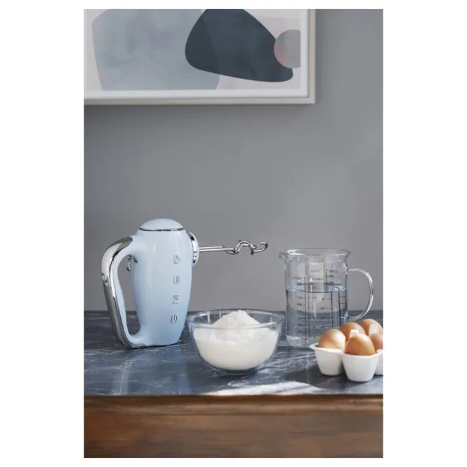 SMEG HMF01PBEU Handmixer im 50er Jahre Retro Design Pastellblau — image 11