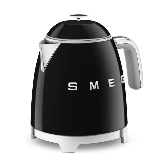 SMEG KLF05BLEU Mini Wasserkocher Schwarz — image 3