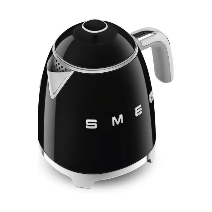 SMEG KLF05BLEU Mini Wasserkocher Schwarz — image 5