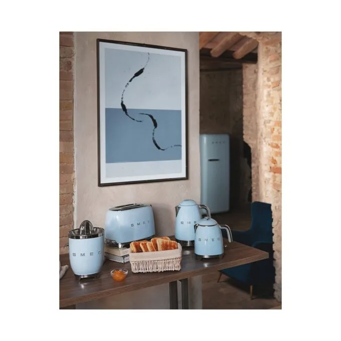 SMEG KLF05PBEU Mini Wasserkocher Blau — image 15