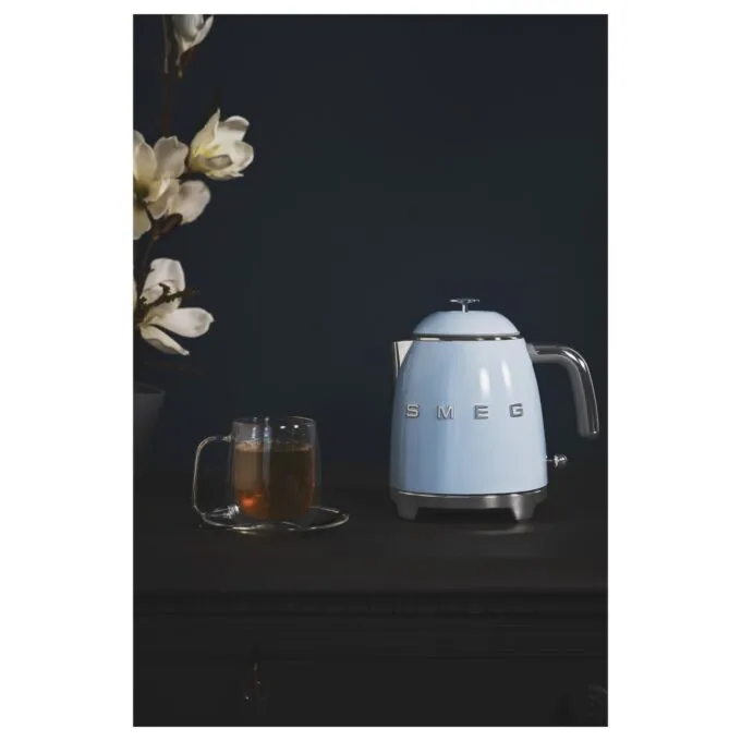 SMEG KLF05PBEU Mini Wasserkocher Blau — image 18