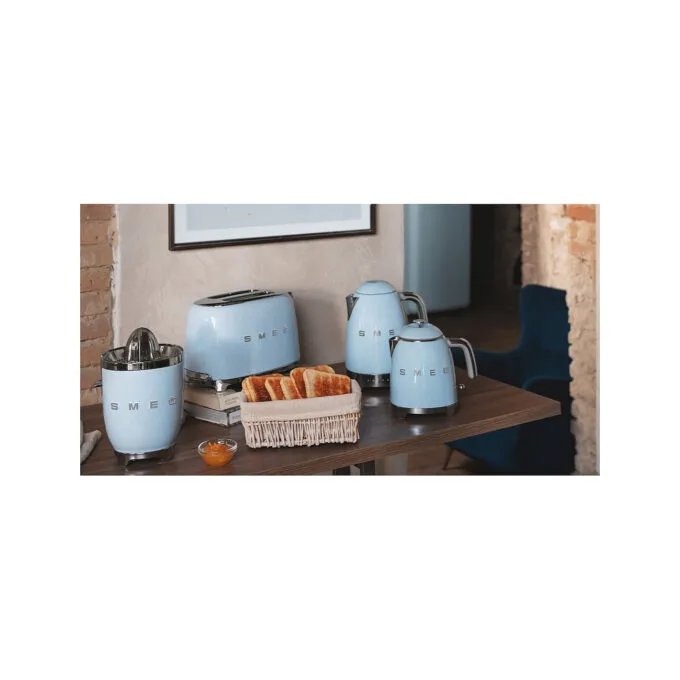 SMEG Wasserkocher 50s Style KLF04PBEU. Pastellblau — image 8