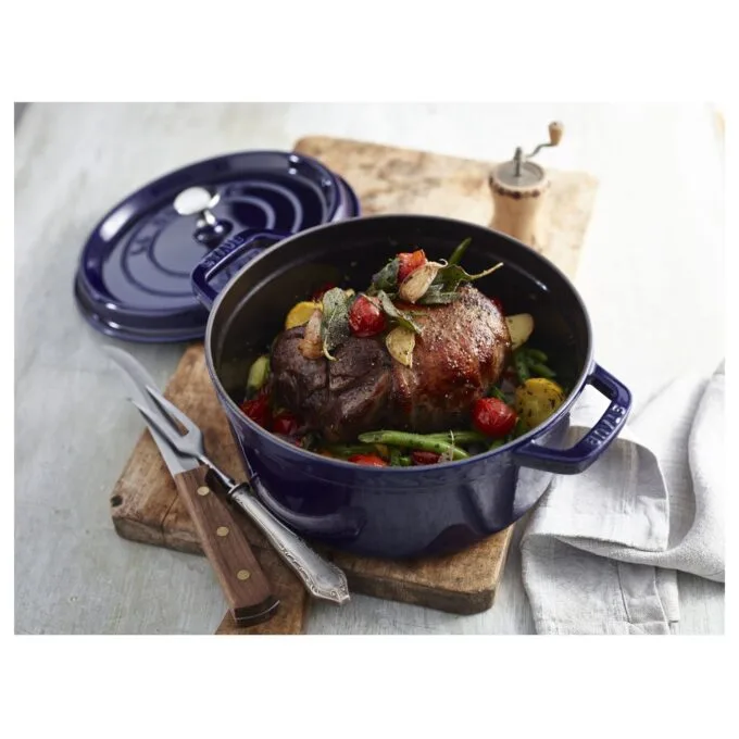 Staub La Cocotte 24cm rund dunkelblau. Gusseisen — image 7